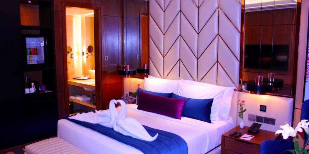 Luxuriate in Comfort: Best Hotel Rooms in Thane: Planet Hollywood Thane